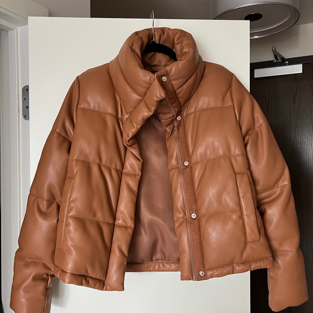 Abercrombie Vegan Leather Mini Puffer